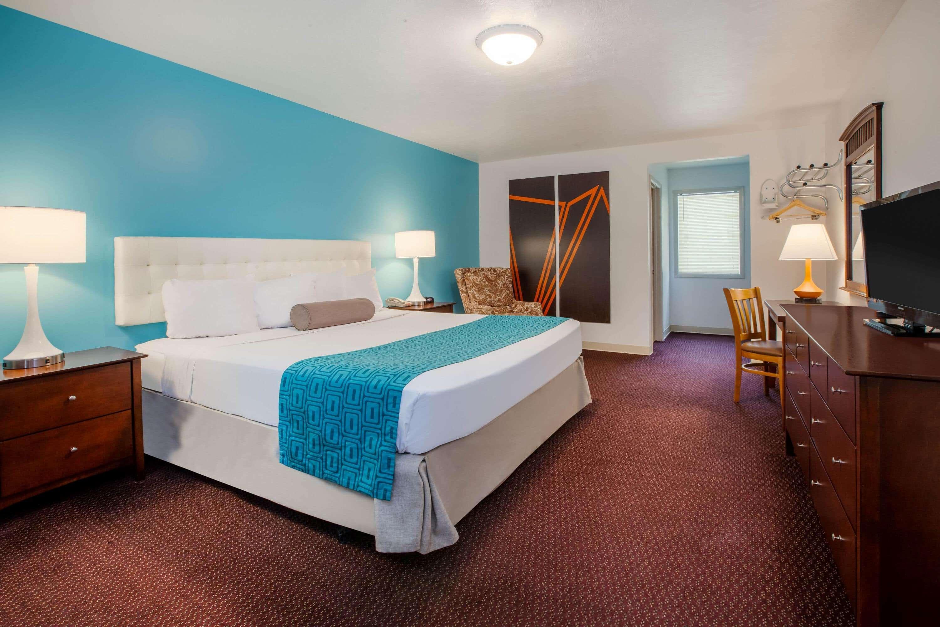 Howard Johnson By Wyndham Traverse City Exteriör bild