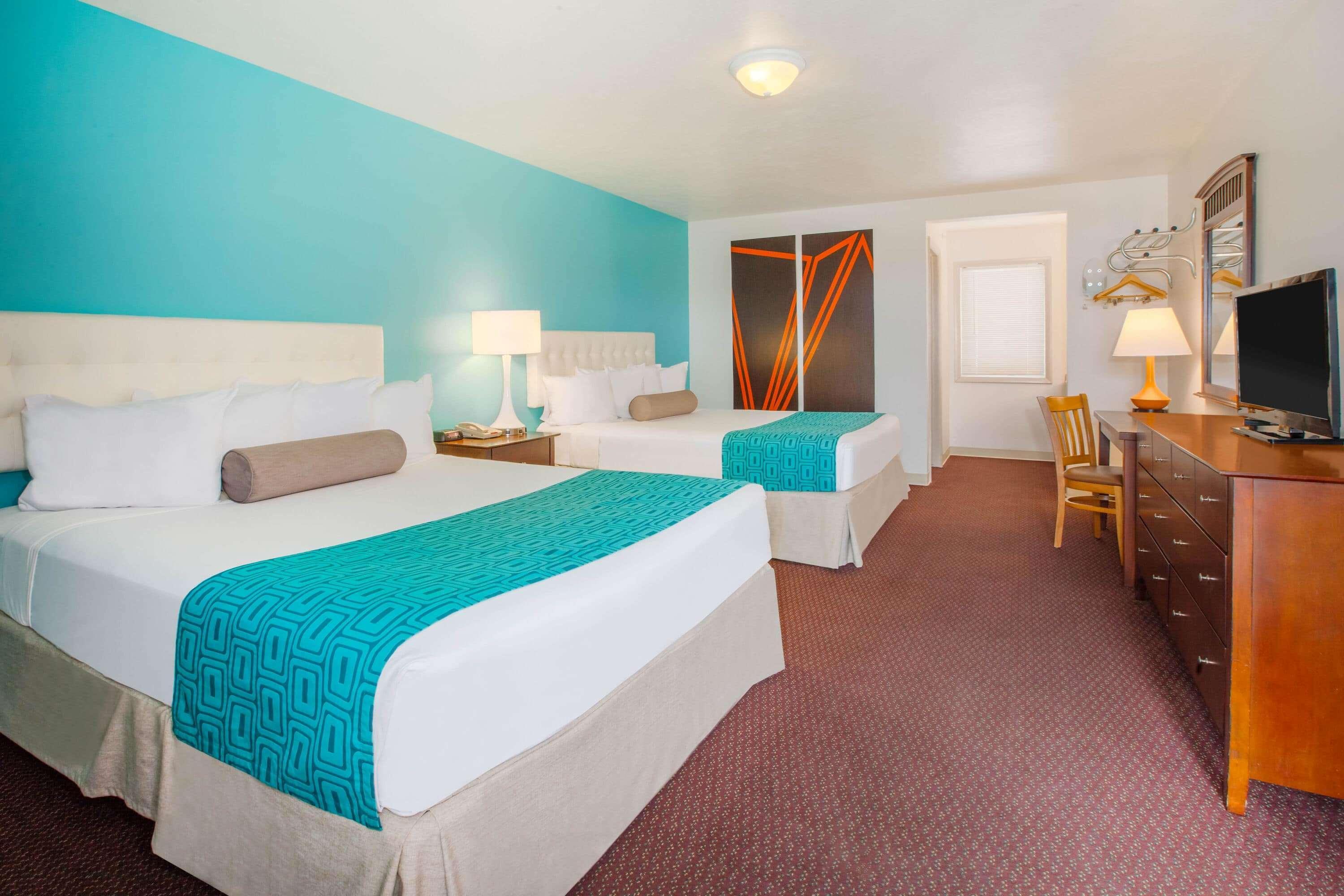 Howard Johnson By Wyndham Traverse City Exteriör bild