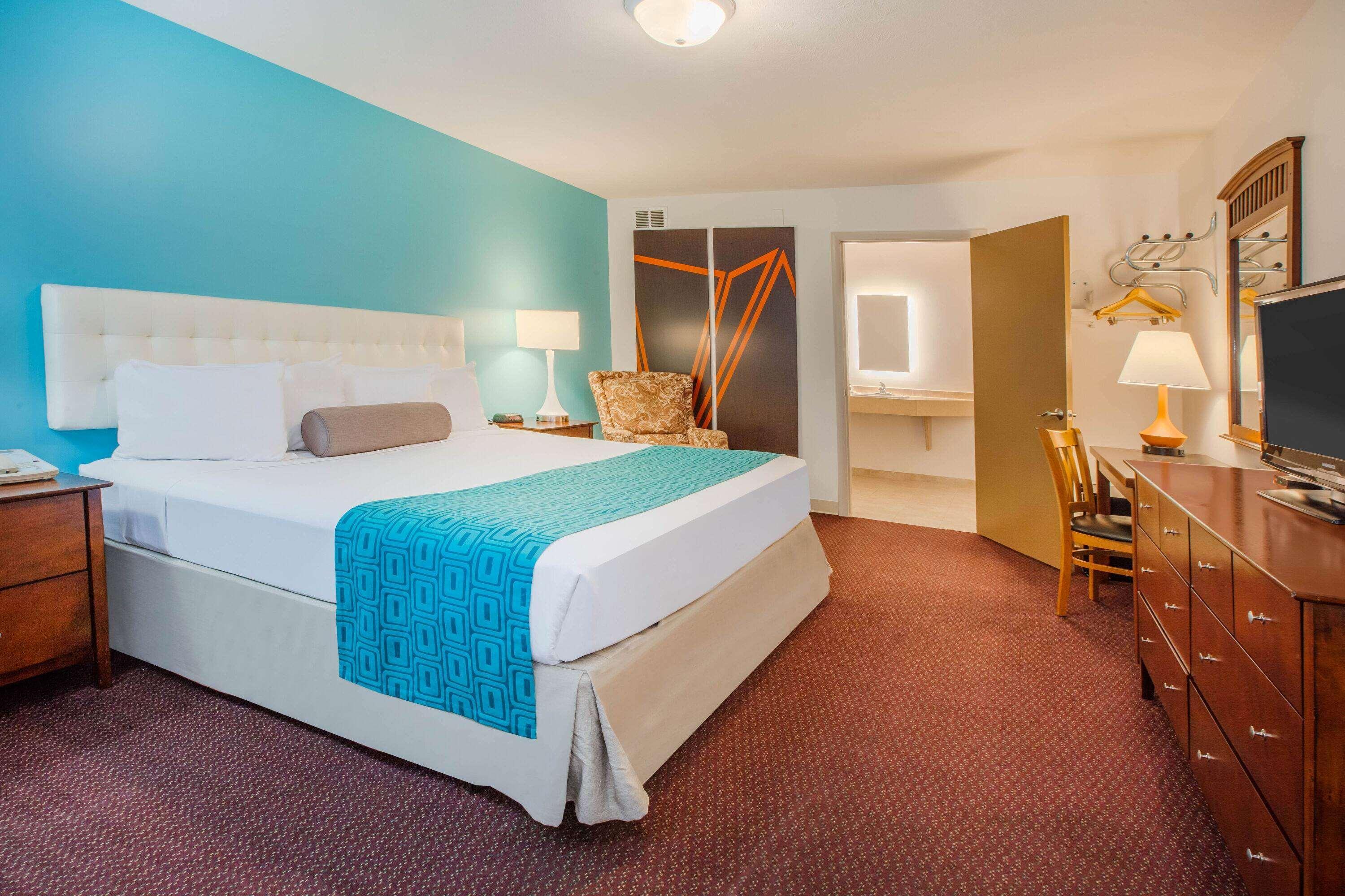 Howard Johnson By Wyndham Traverse City Exteriör bild