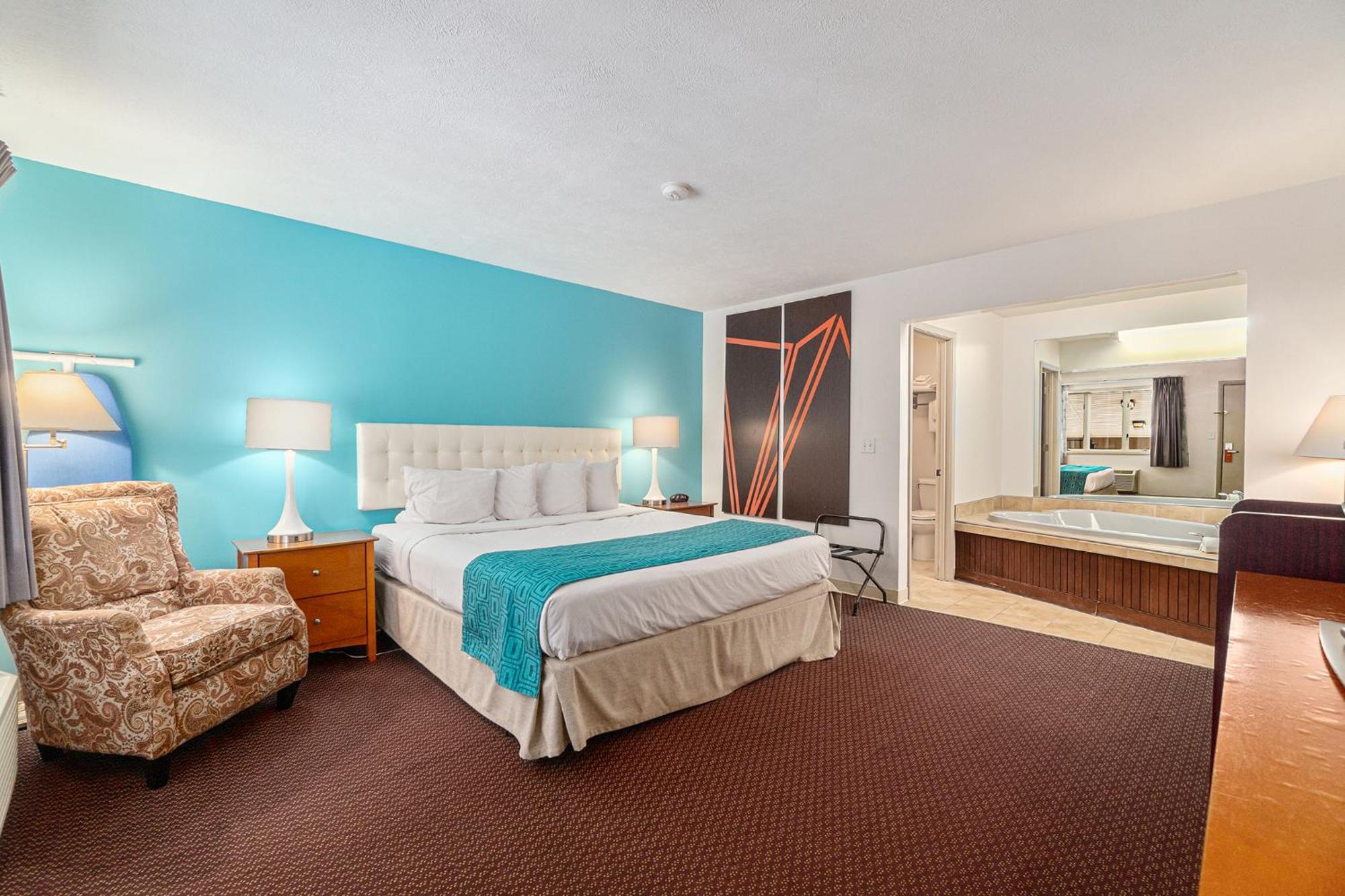 Howard Johnson By Wyndham Traverse City Exteriör bild